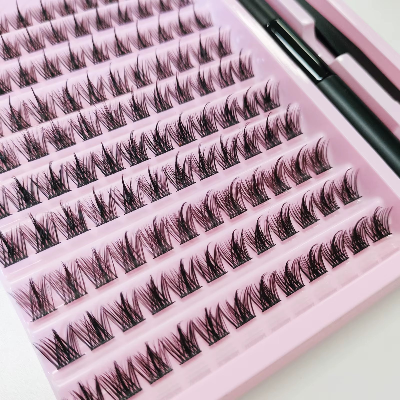 Natural-Looking Eyelash Extension Kit with 120 Clusters